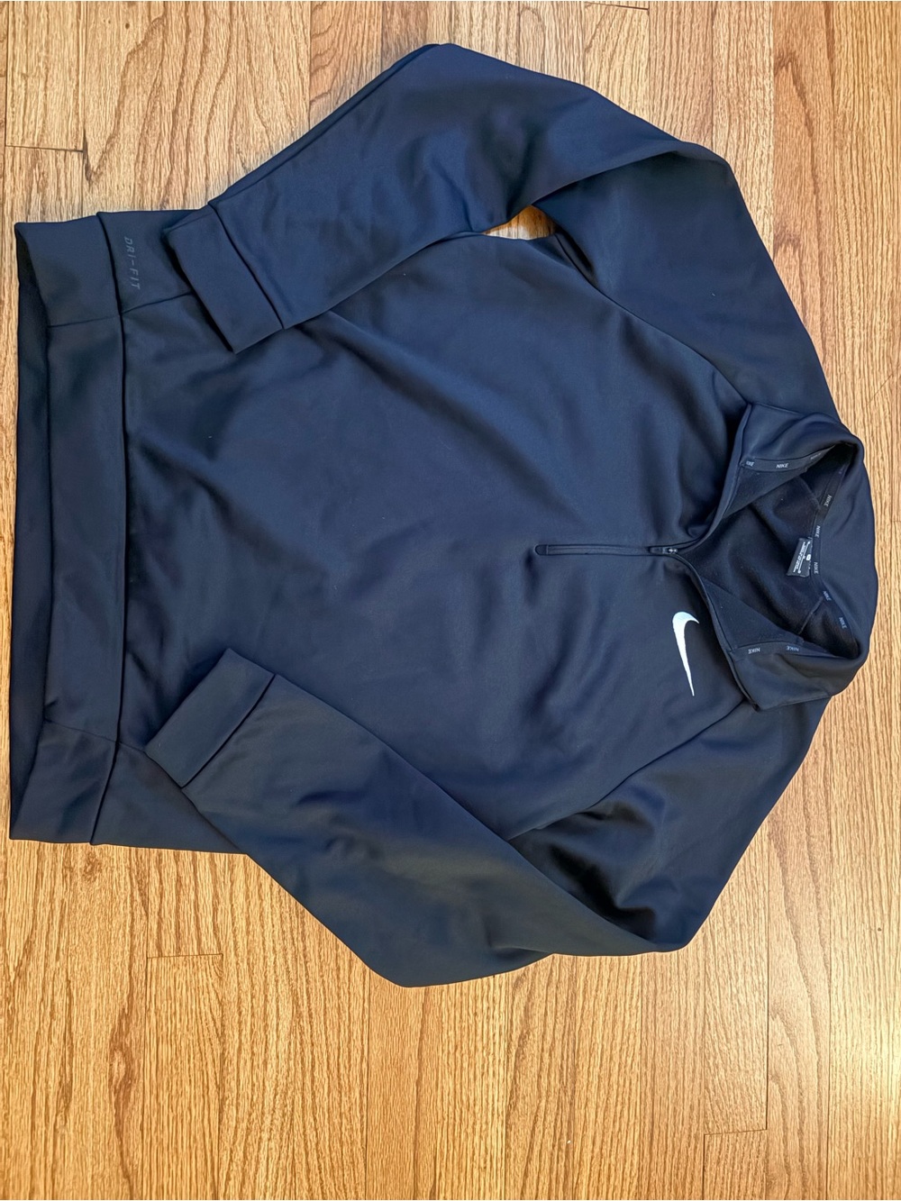 Nike Men’s Navy Blue Quarter-Zip Performance Pullover